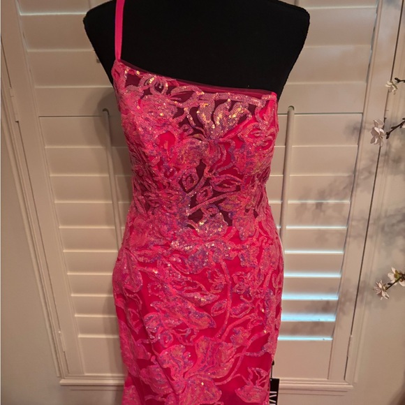 JVN by Jovani Hot Pink Floral One Shoulder Dress size 8 prom dress - Picture 6 of 11